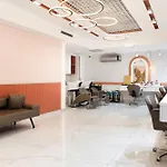 Hotel Fier Life Center