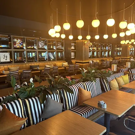 Fier Life Center Hotel 3*