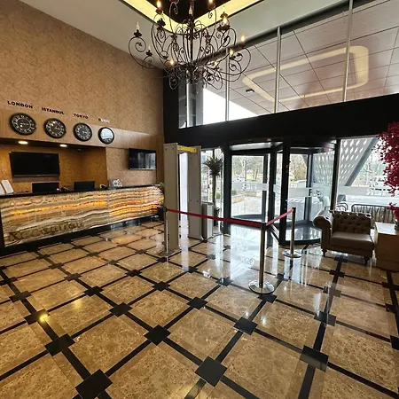 Fier Life Center Hotel 3*