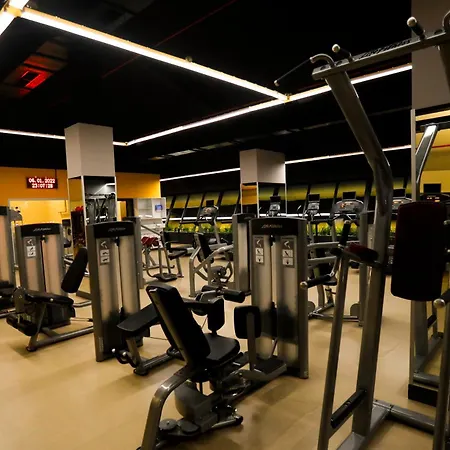Fier Life Center Hotel 3*