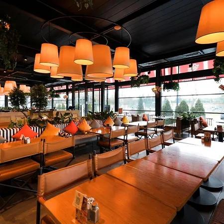 Hotel Fier Life Center 3*