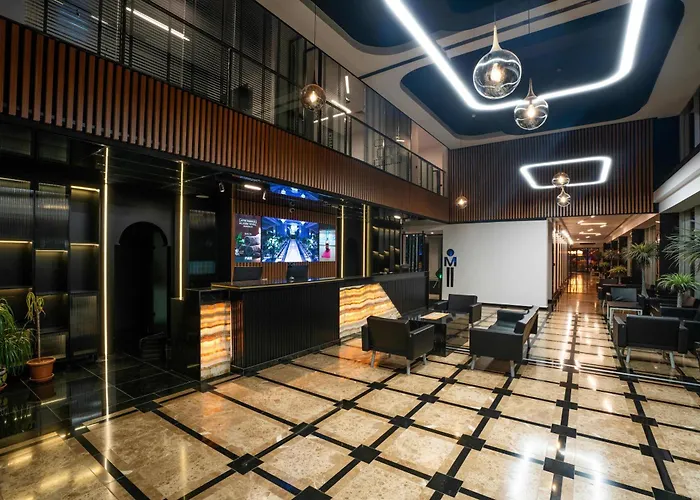 Fier Life Center Hotel 3*