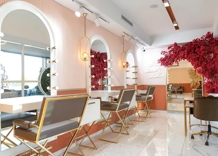 Hotel Fier Life Center