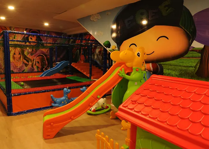 Hotel Fier Life Center