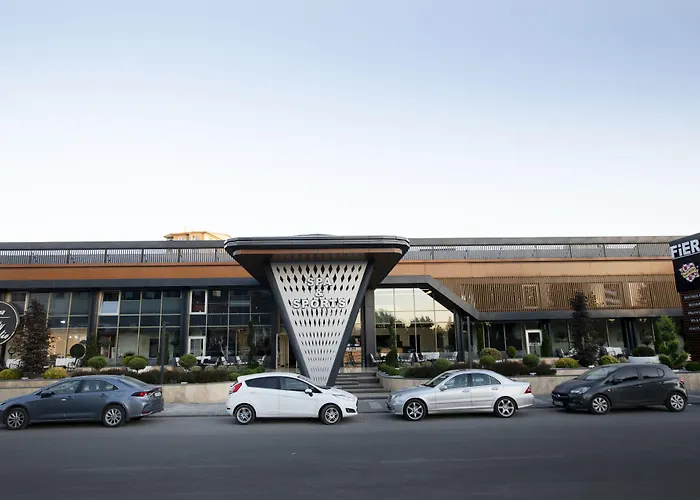 Fier Life Center Hotel 3*